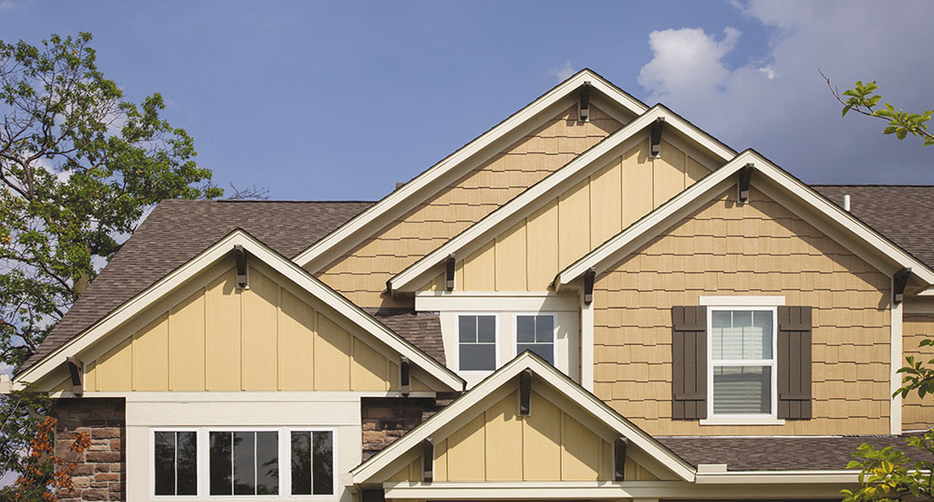The Difference Between Engineering Wood versus Composite Siding | Denver Siding Installation