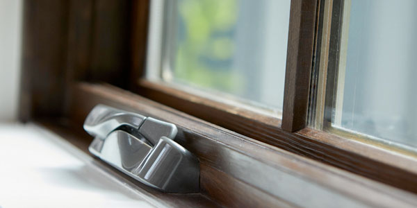 Casement and awning window style