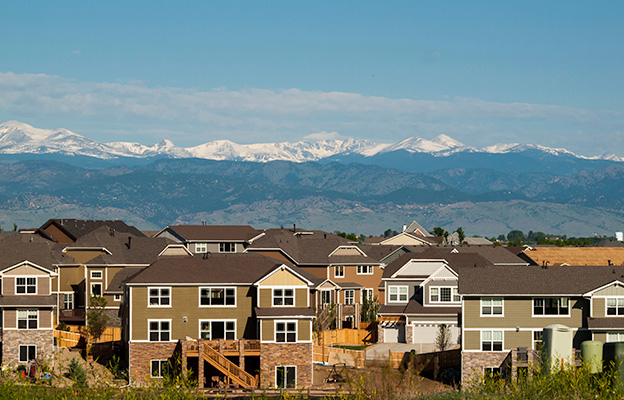 Windows installations and service area coverage across Highlands Ranch neighborhoods