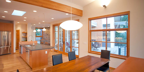 Horizontal slider window style