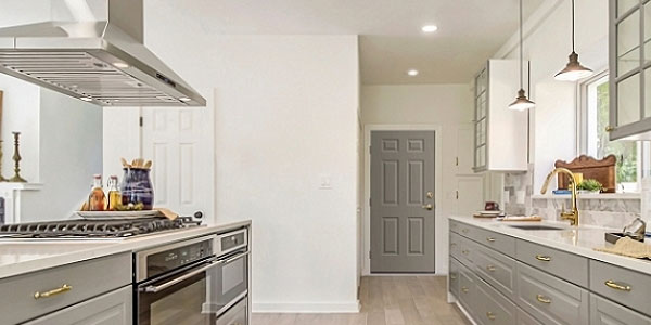 Therma-Tru Traditions steel entry door